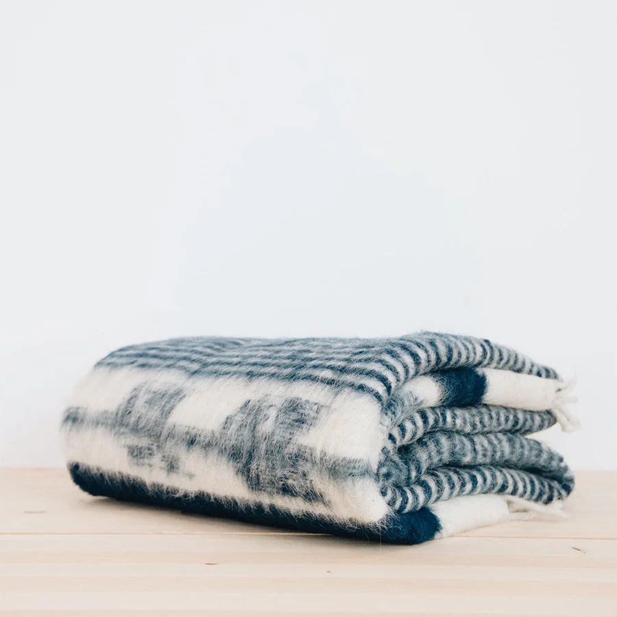 NURALIFE | Hand-Loomed Blanket - Indigo